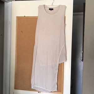 Dress With A Slit